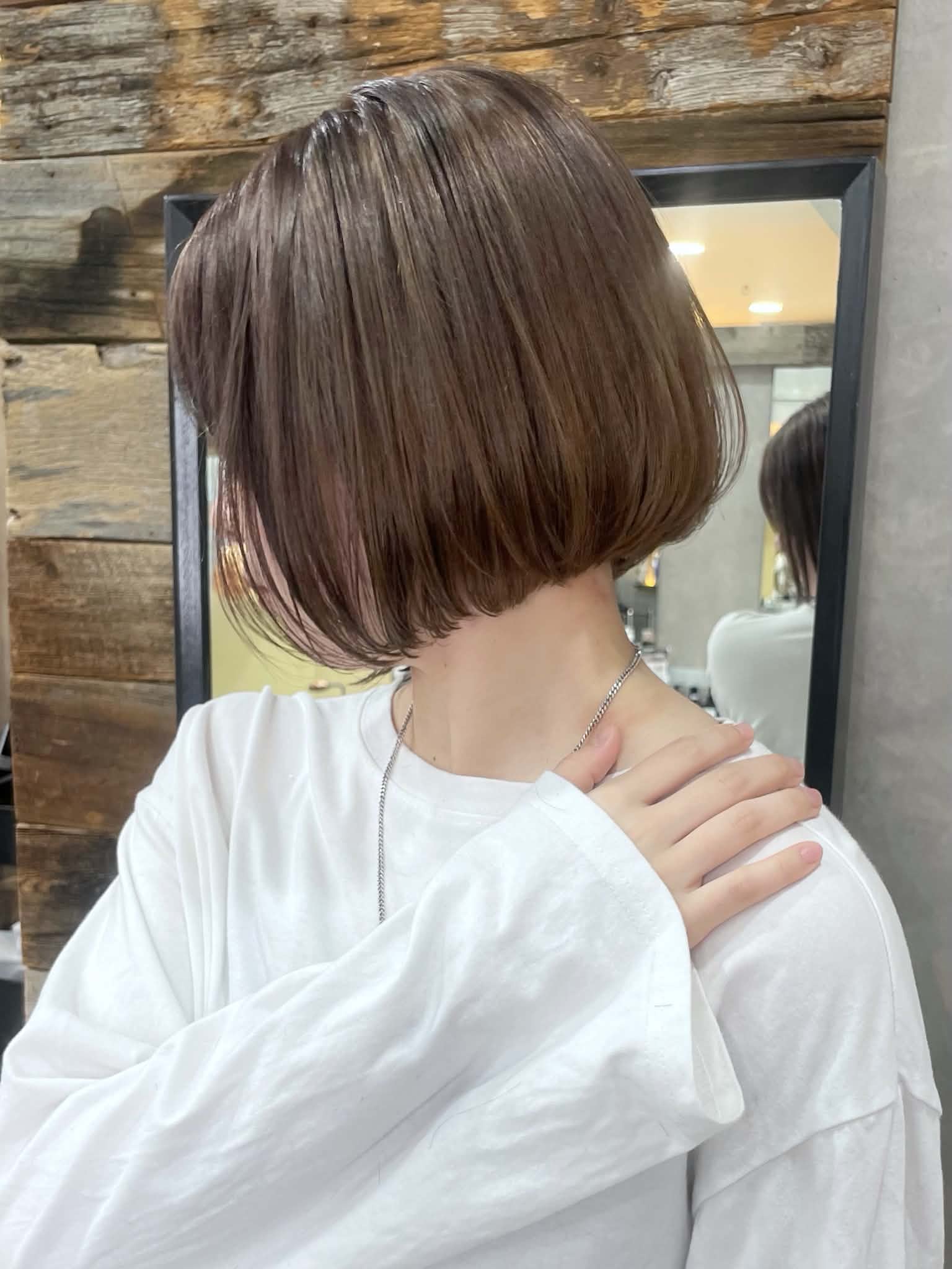 乾かすだけで、ボブはまとまる？ 美シルエットボブに仕上げるカットの